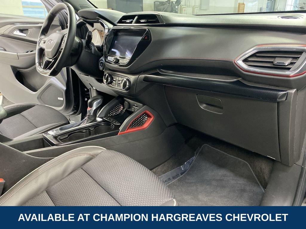 Certified 2022 Chevrolet TrailBlazer RS w/ Technology Package AWD/4WD image 37
