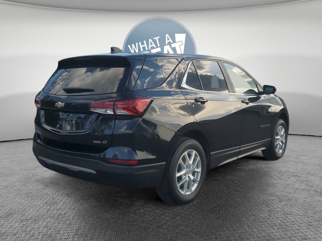 Used 2023 Chevrolet Equinox LT AWD/4WD image 3
