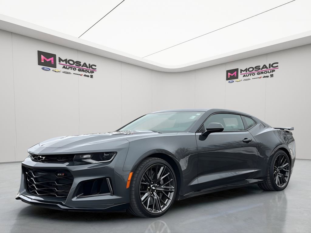 Used 2017 Chevrolet Camaro ZL1 image 8