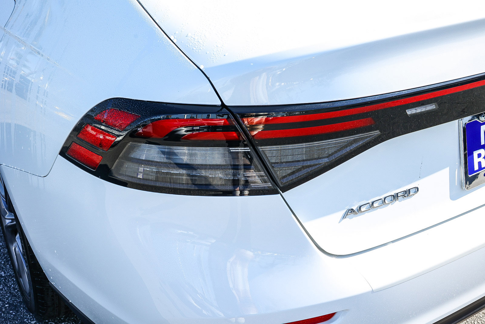 Used 2024 Honda Accord EX image 11