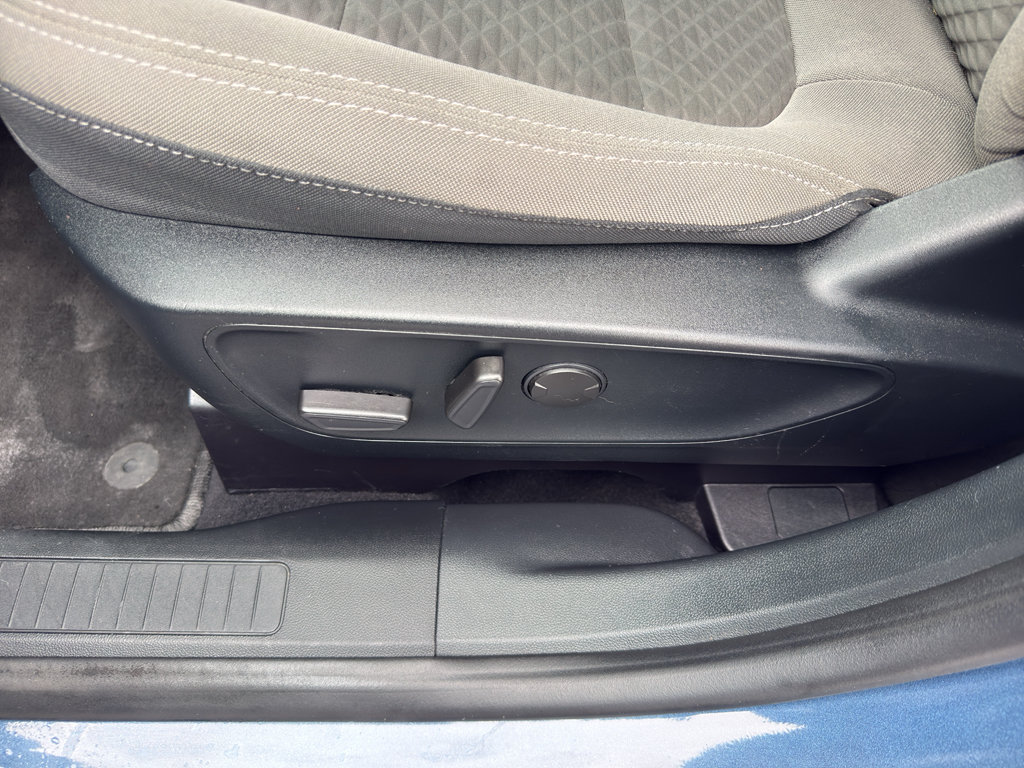 Used 2020 Ford Escape SE AWD/4WD image 16