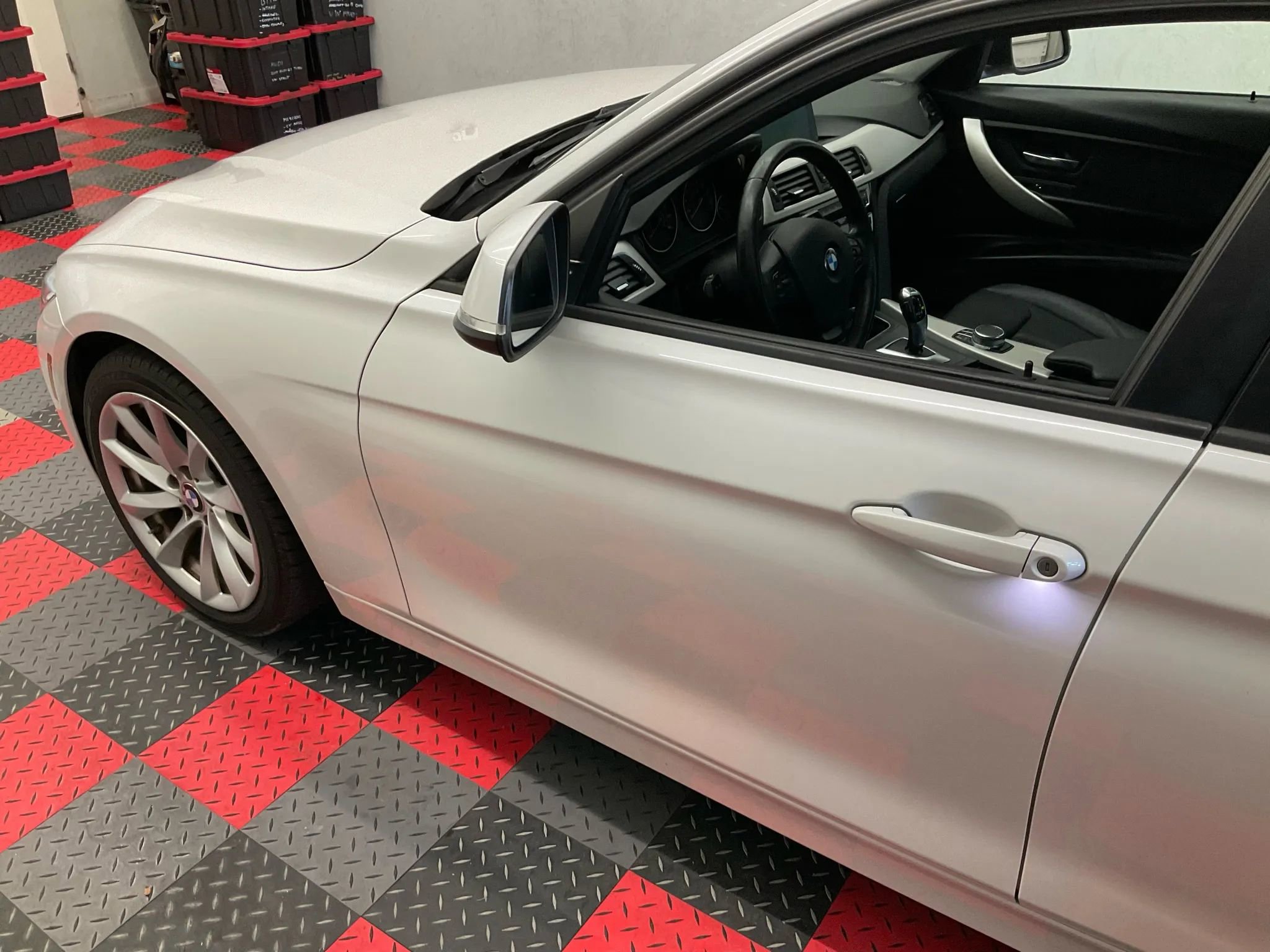 Used 2018 BMW 320i xDrive Sedan image 13