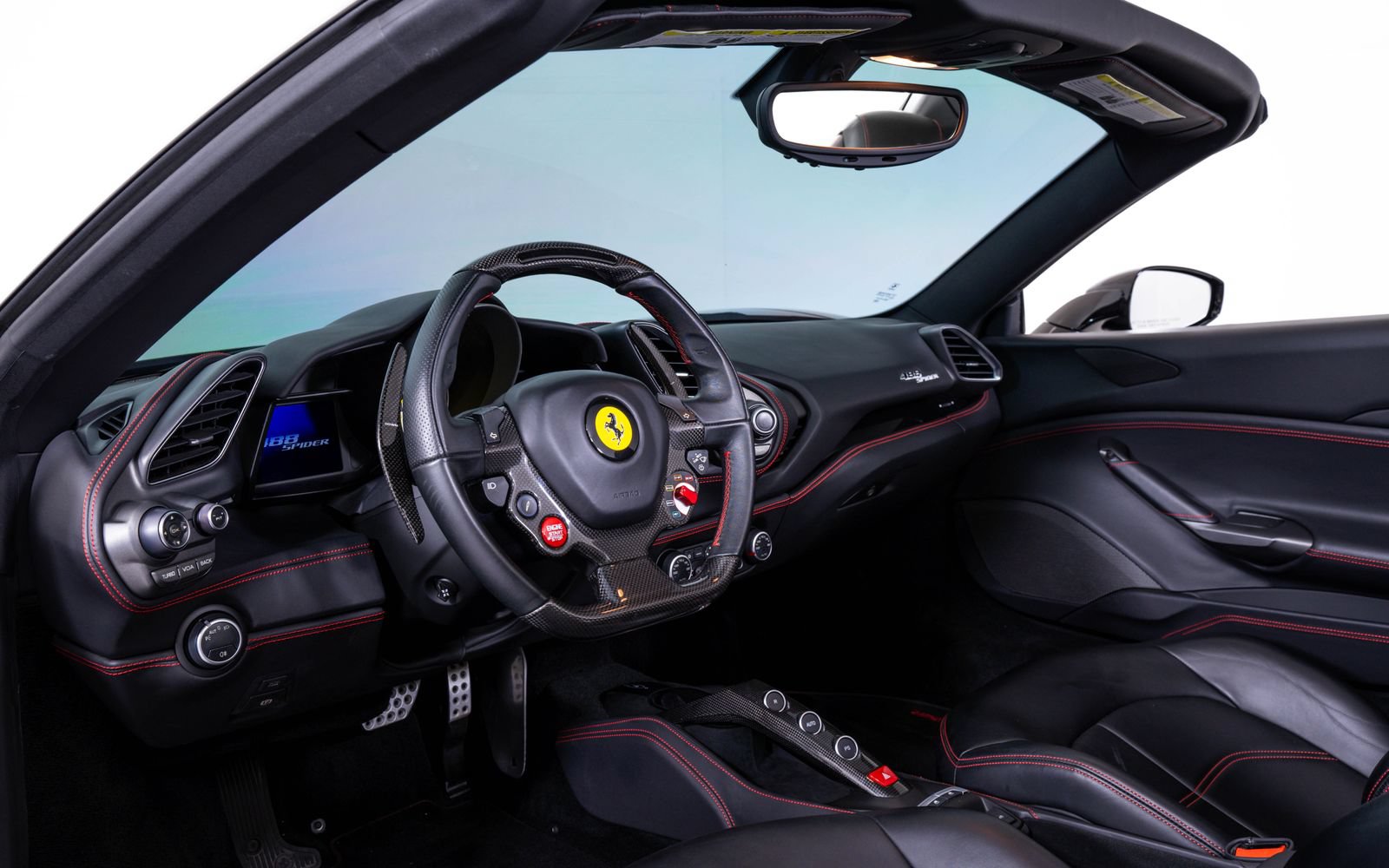 Used 2018 Ferrari 488 Spider RWD image 20