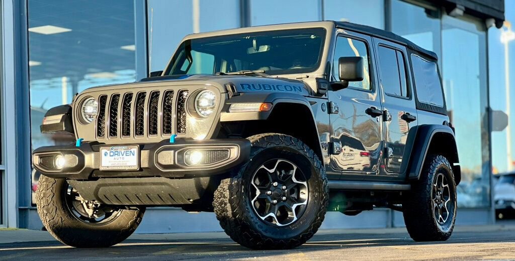Used 2021 Jeep Wrangler Unlimited Rubicon 4xe AWD/4WD image 32