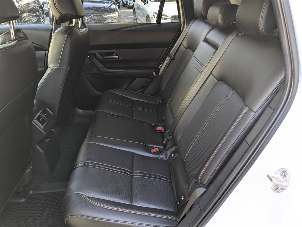 Used 2025 MAZDA CX-50 AWD 2.5 Hybrid w/ Weather Package image 15