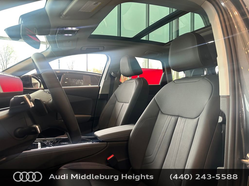 New 2026 Audi Q3 quattro 2.0T image 9