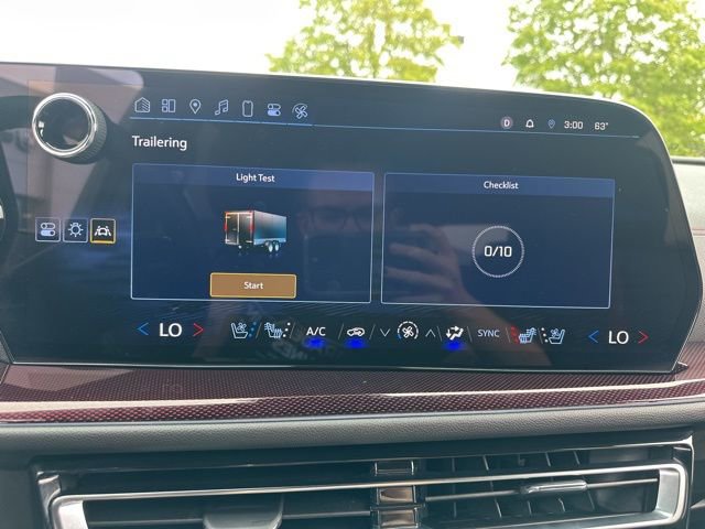 Used 2024 Chevrolet Traverse RS image 43