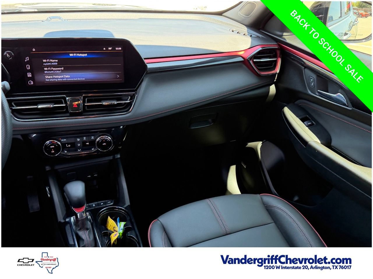 Used 2024 Chevrolet TrailBlazer RS w/ Convenience Package AWD/4WD image 16