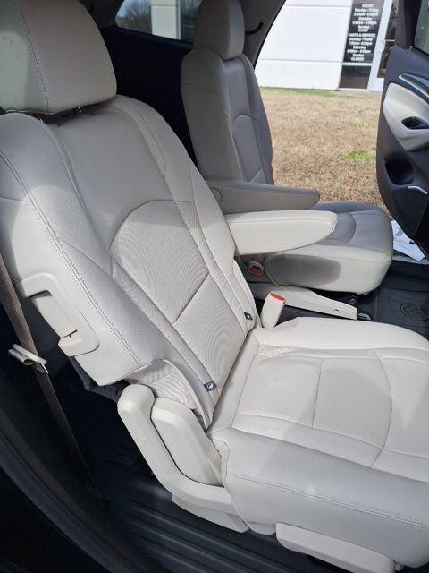 Used 2023 Buick Enclave Premium w/ Experience Buick Package image 25