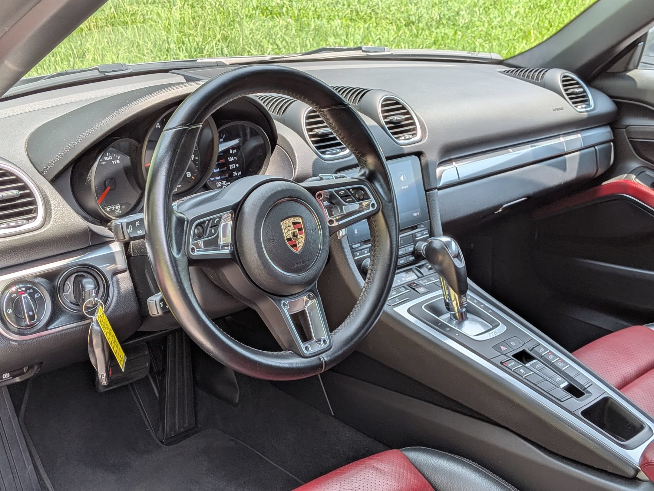 Certified 2019 Porsche 718 Boxster RWD image 4