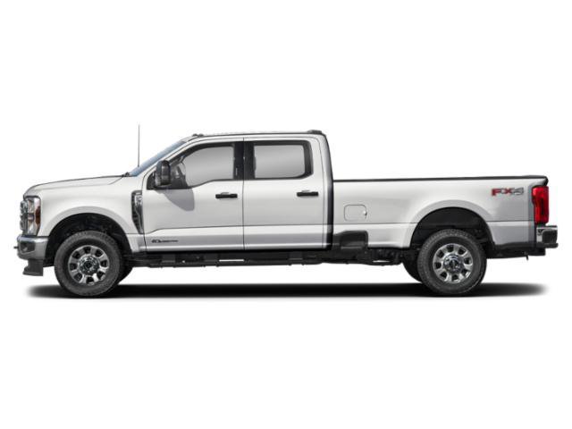 Used 2024 Ford F350 XLT image 3