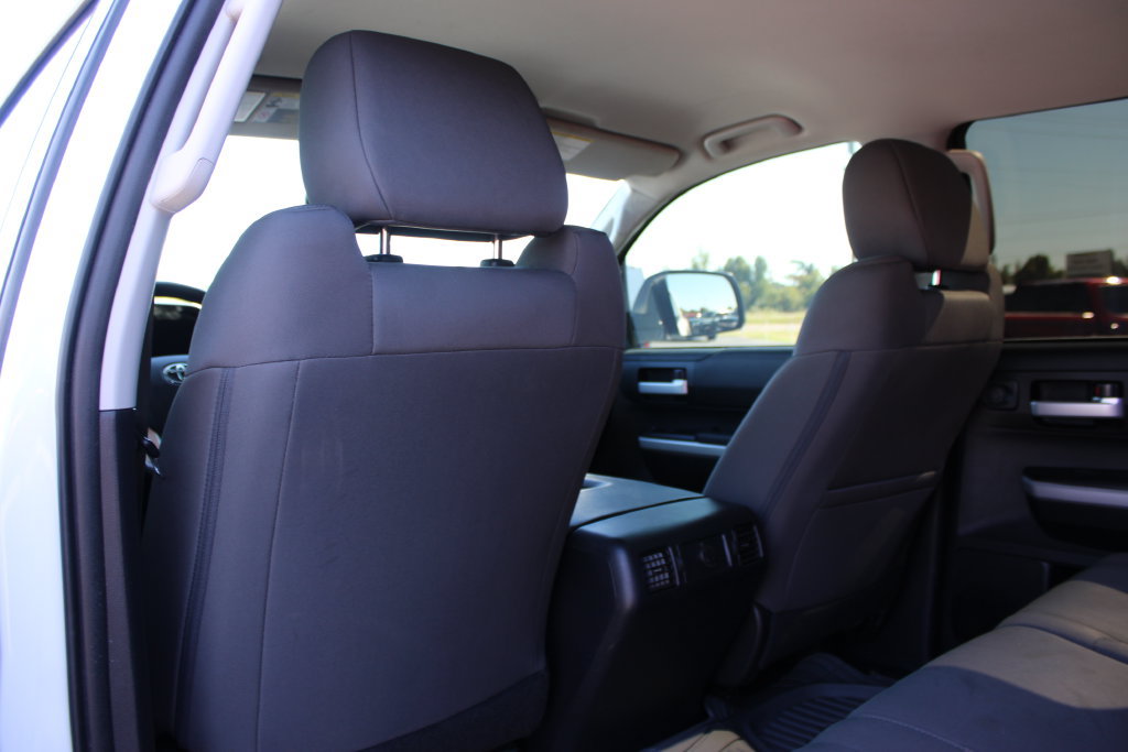 Used 2019 Toyota Tundra SR5 w/ SR5 Upgrade Package AWD/4WD image 29