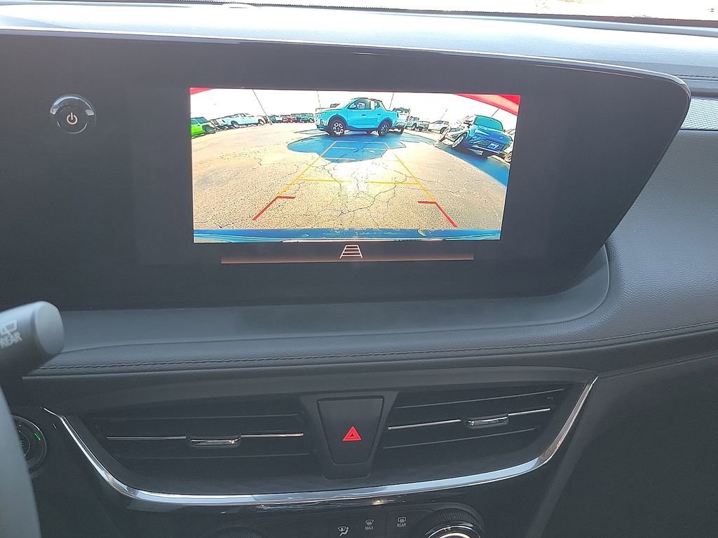 Used 2025 Buick Encore GX Sport Touring image 15