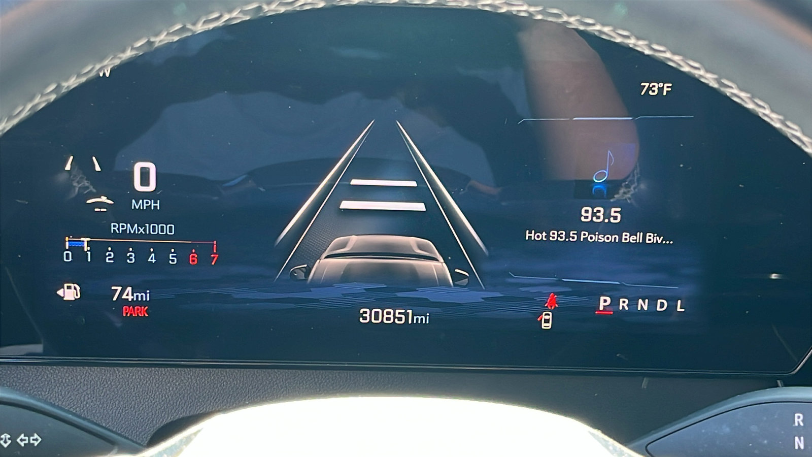 Used 2025 Chevrolet Traverse LT image 14