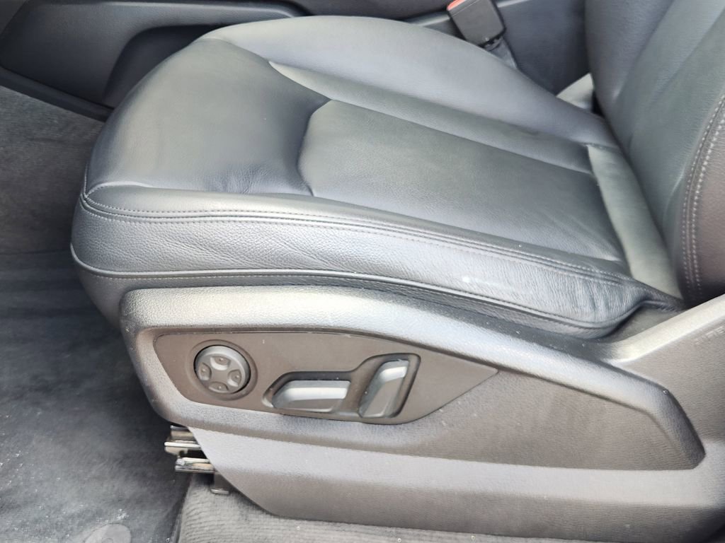 Used 2018 Audi Q7 2.0T Premium Plus image 24