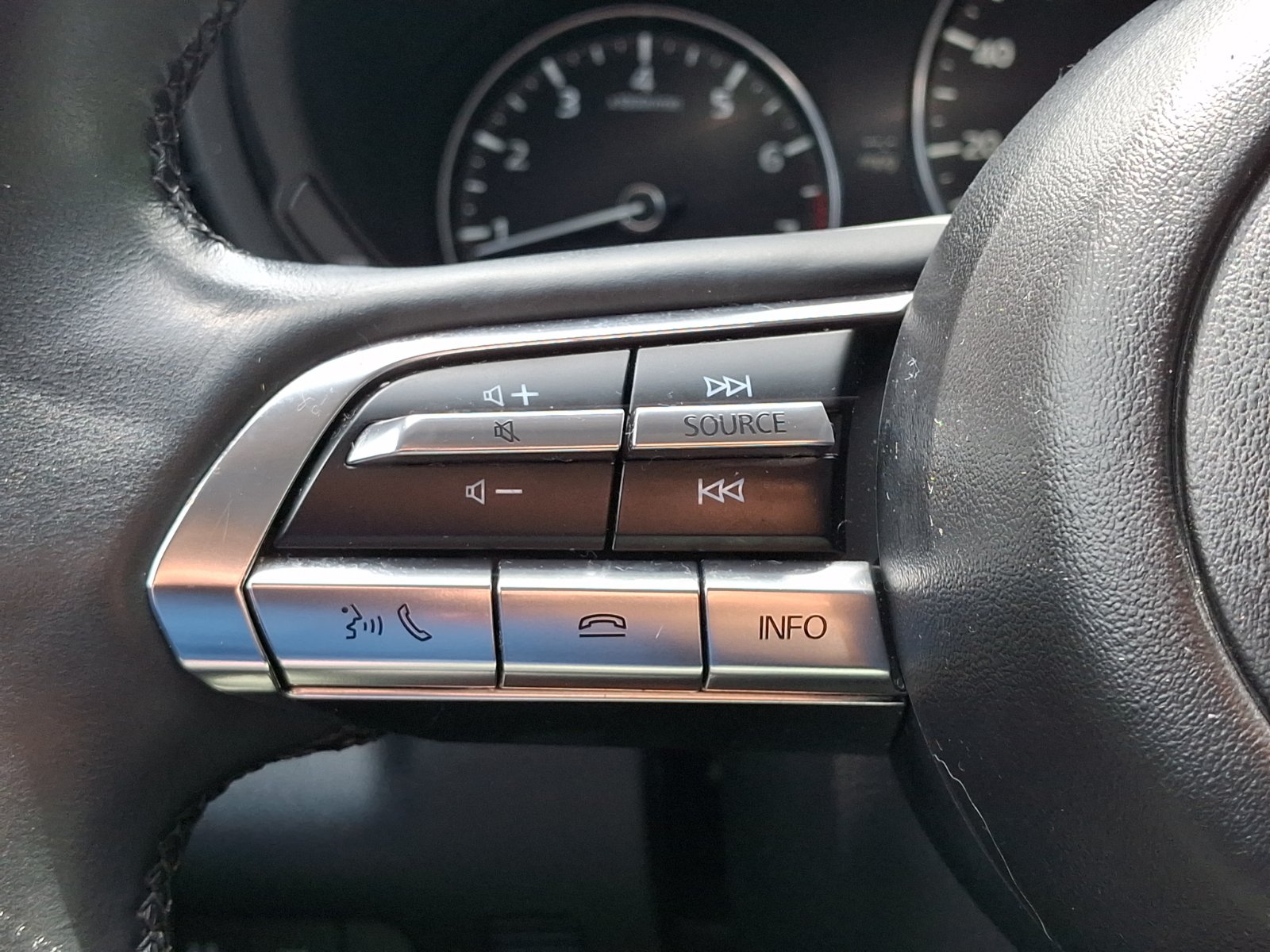 Used 2020 MAZDA CX-30 AWD w/ Preferred Package image 21