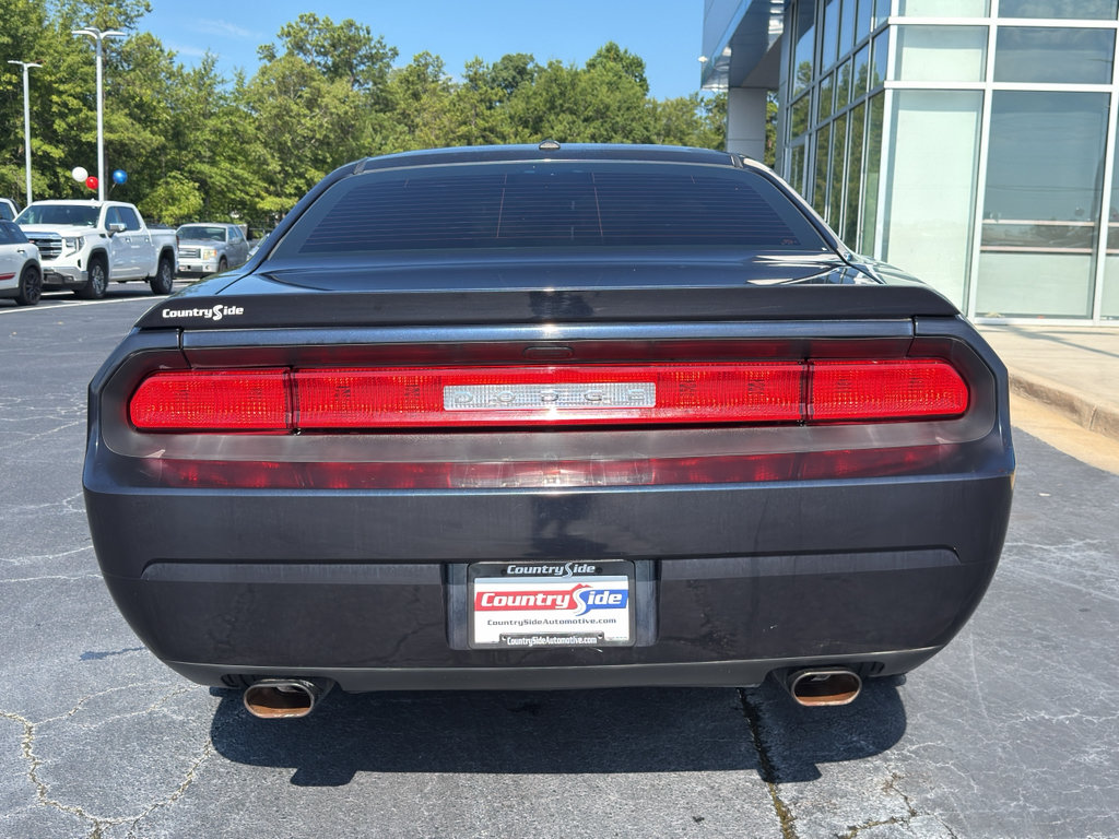 Used 2012 Dodge Challenger R/T RWD image 8