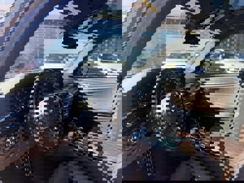 Used 2022 BMW 530i xDrive w/ Executive Package image 13