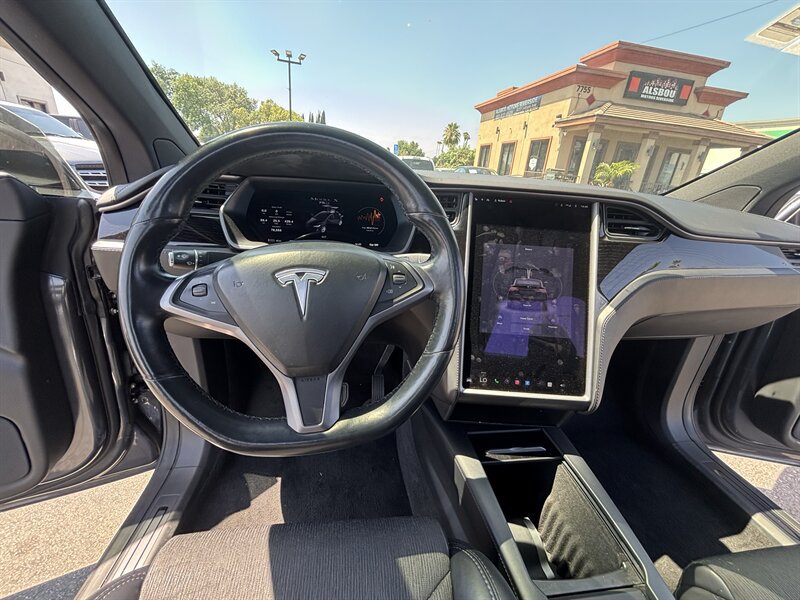 Used 2018 Tesla Model X P100D AWD/4WD image 17