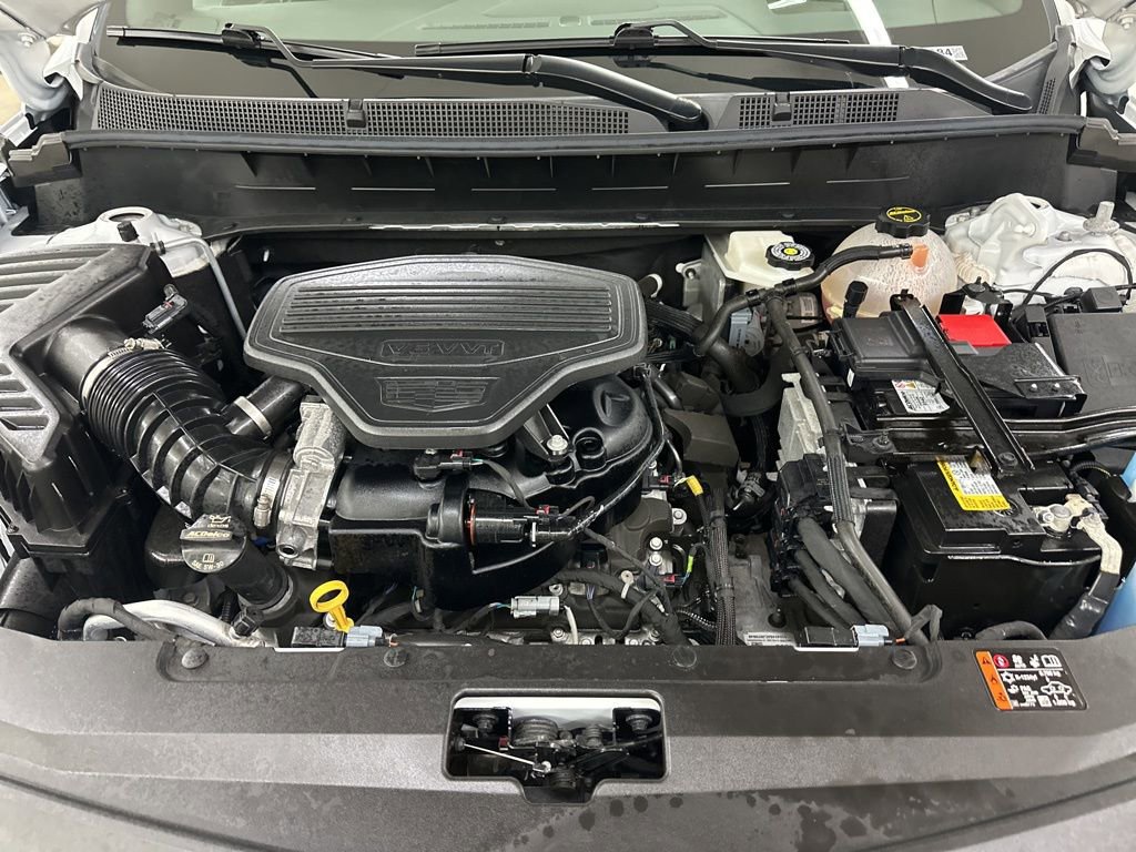 Certified 2025 Cadillac XT6 Sport w/ Technology Package AWD/4WD image 17