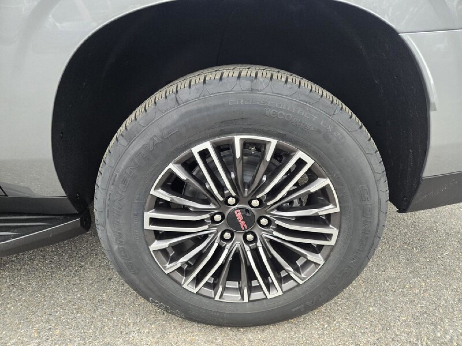 New 2026 GMC Yukon XL Elevation w/ Elevation Premium Package image 10