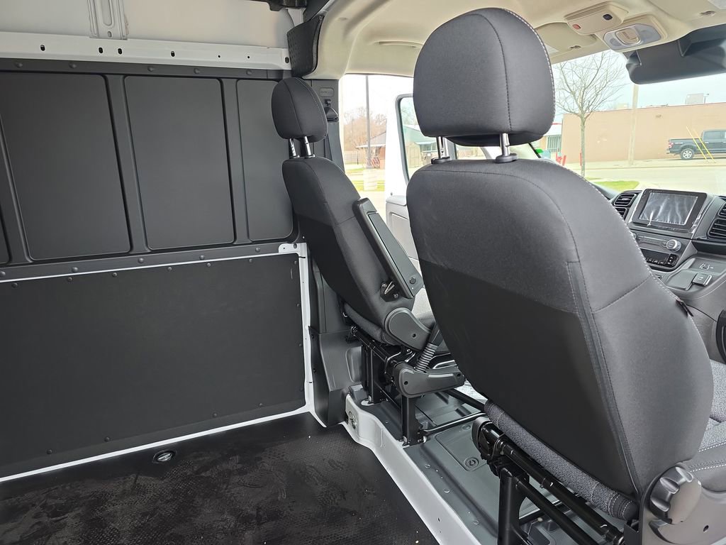 New 2026 RAM ProMaster 2500 w/ Convenience Group image 11