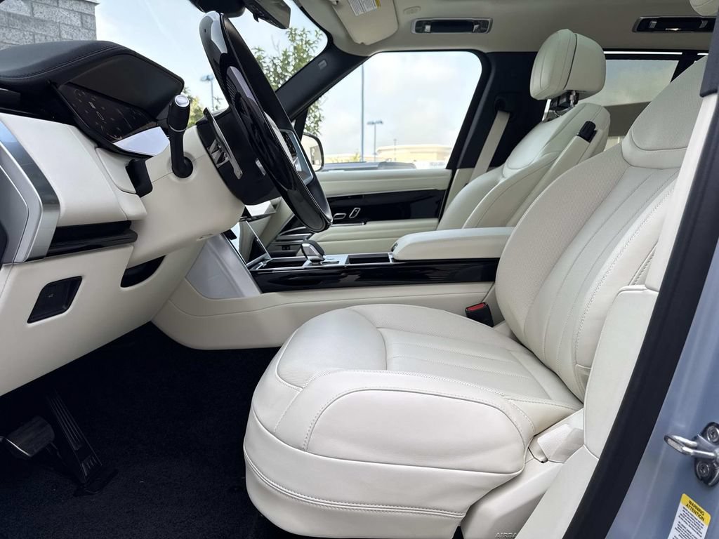 New 2026 Land Rover Range Rover SE AWD/4WD image 19