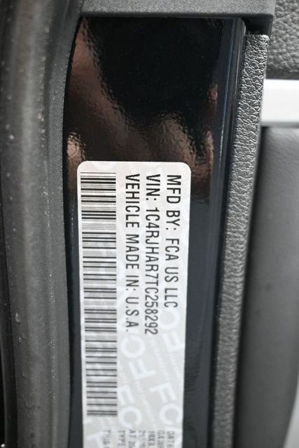 New 2026 Jeep Grand Cherokee Altitude AWD/4WD image 24