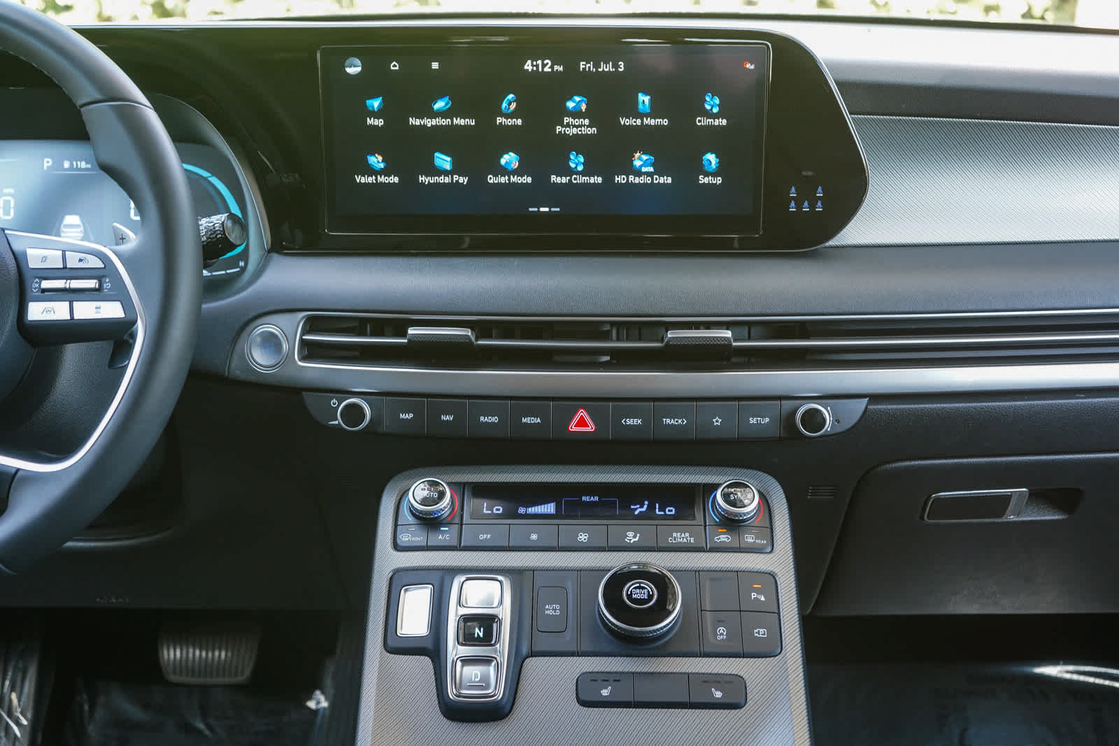 Used 2024 Hyundai Palisade SEL FWD image 13
