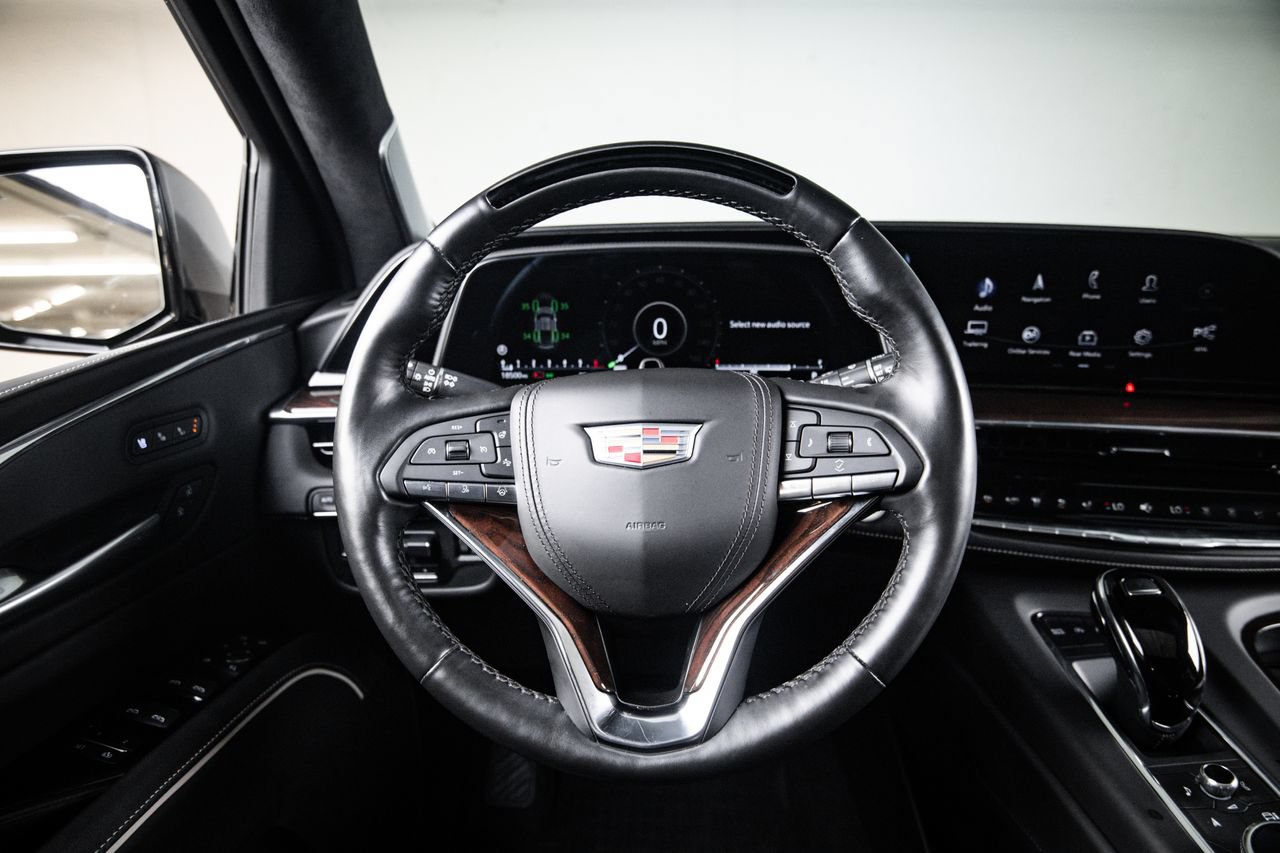 Used 2024 Cadillac Escalade Sport Platinum w/ LPO, ONYX Package AWD/4WD image 26