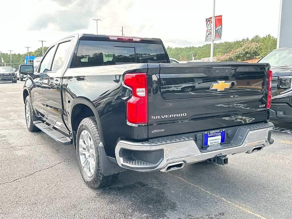 Used 2025 Chevrolet Silverado 1500 LTZ w/ LTZ Premium Package AWD/4WD image 6