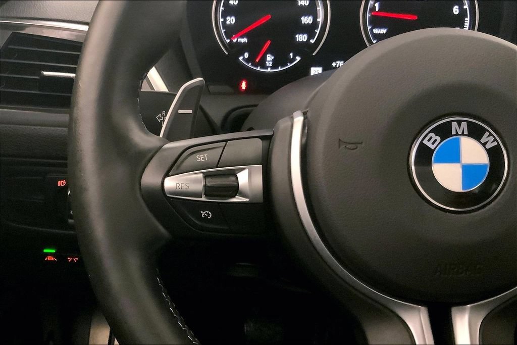 Used 2018 BMW M2 RWD image 18
