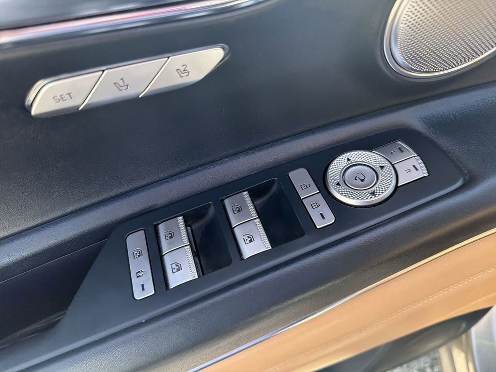 Used 2022 Genesis GV80 2.5T w/ Advanced Package 02 image 15