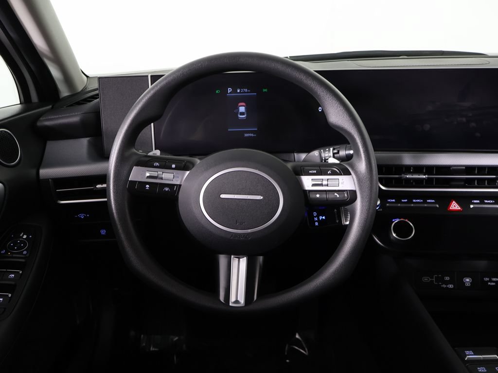 Used 2025 Hyundai Sonata SEL FWD image 38