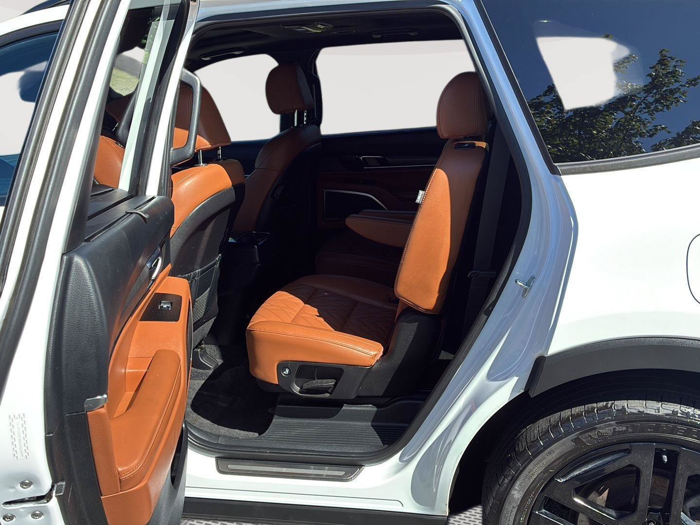 Used 2024 Kia Telluride SX X-Line AWD/4WD image 25