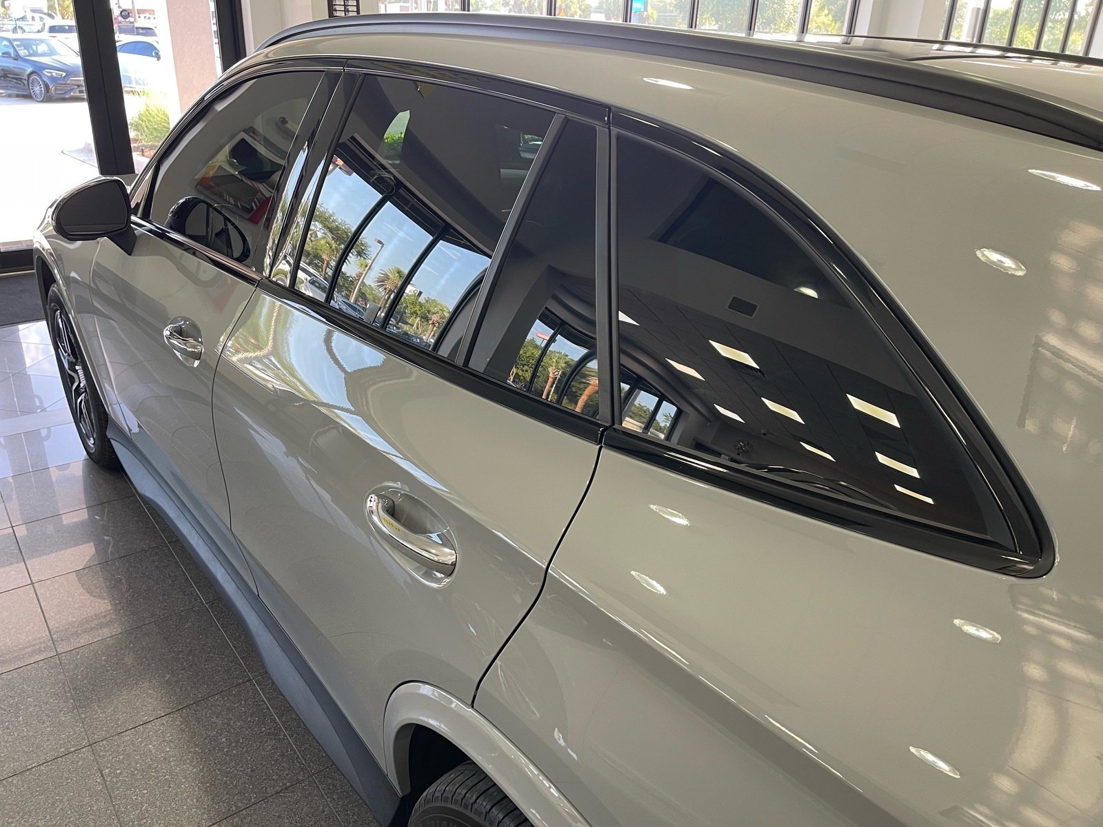 Used 2025 Mercedes-Benz GLC 300 4MATIC image 14