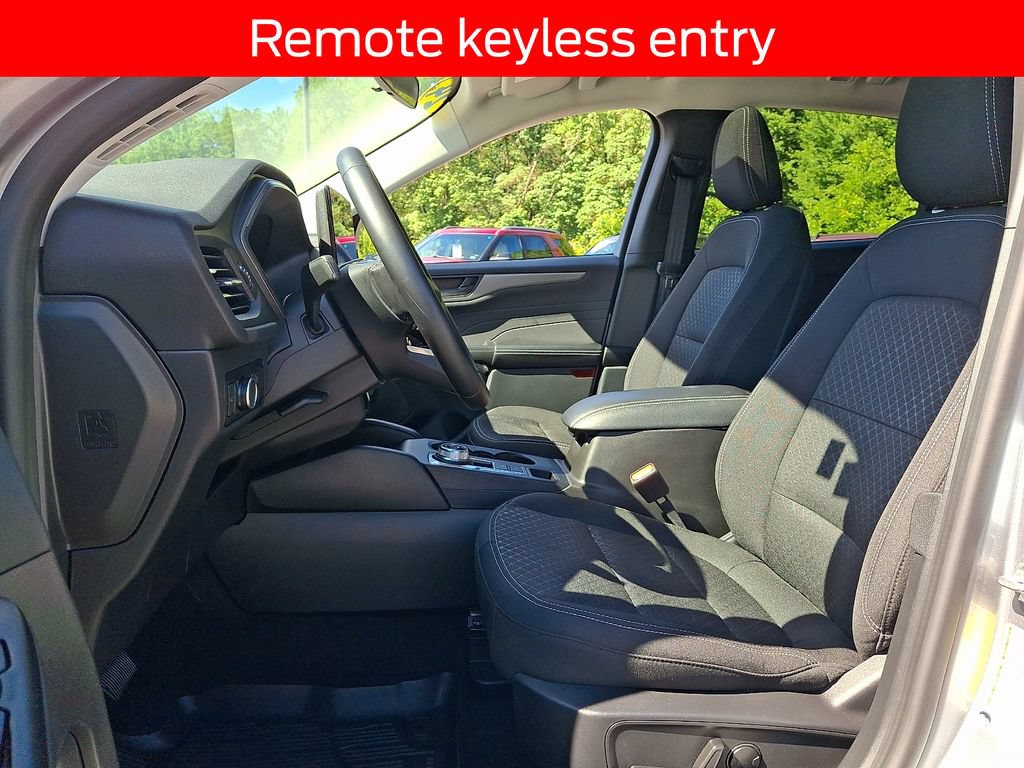 Used 2024 Ford Escape Active w/ Tech Pack #1 AWD/4WD image 13