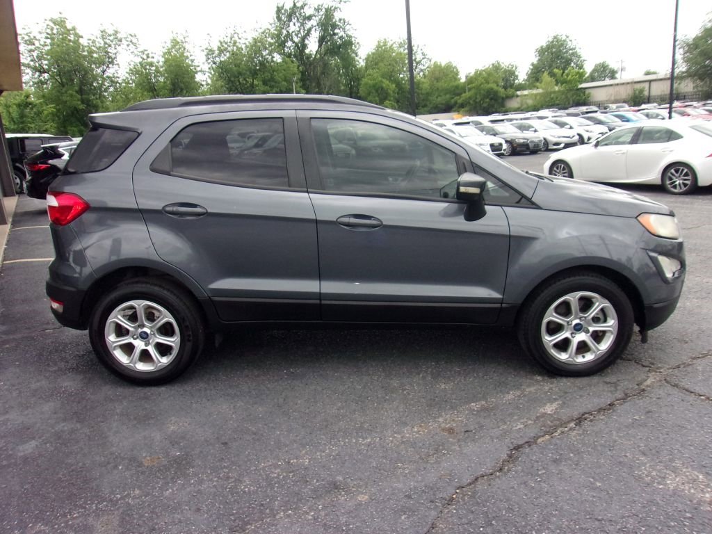 Used 2018 Ford EcoSport SE w/ SE Convenience Package image 4