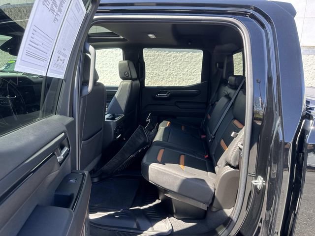 Used 2023 GMC Sierra 1500 AT4 w/ AT4 Premium Package AWD/4WD image 19