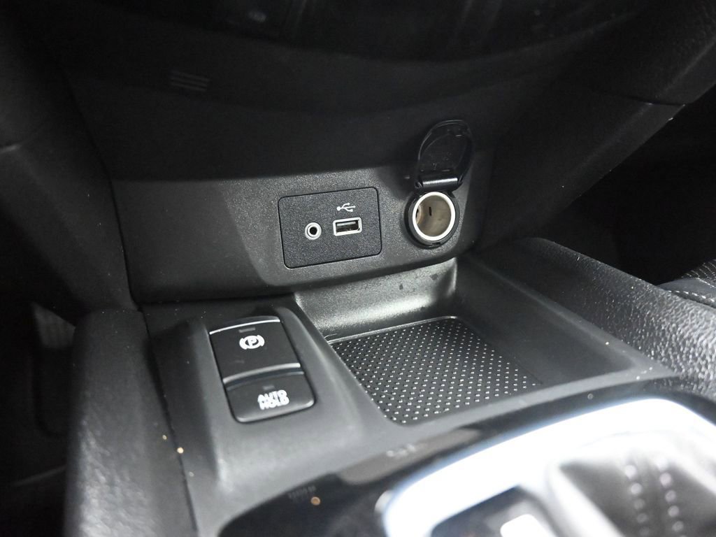 Used 2022 Nissan Rogue Sport SL w/ Premium Package image 24