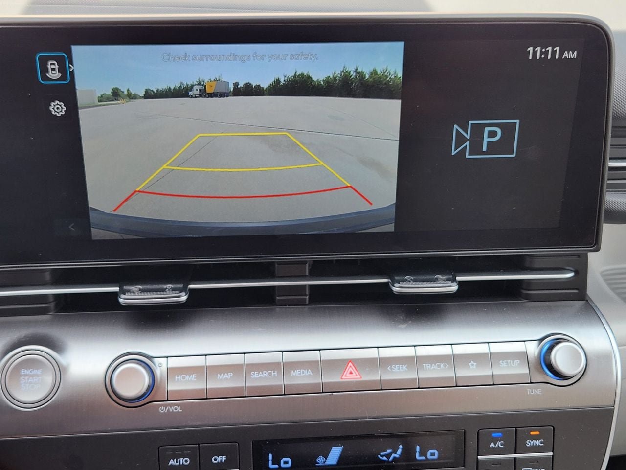 Used 2025 Hyundai Kona SEL FWD image 15