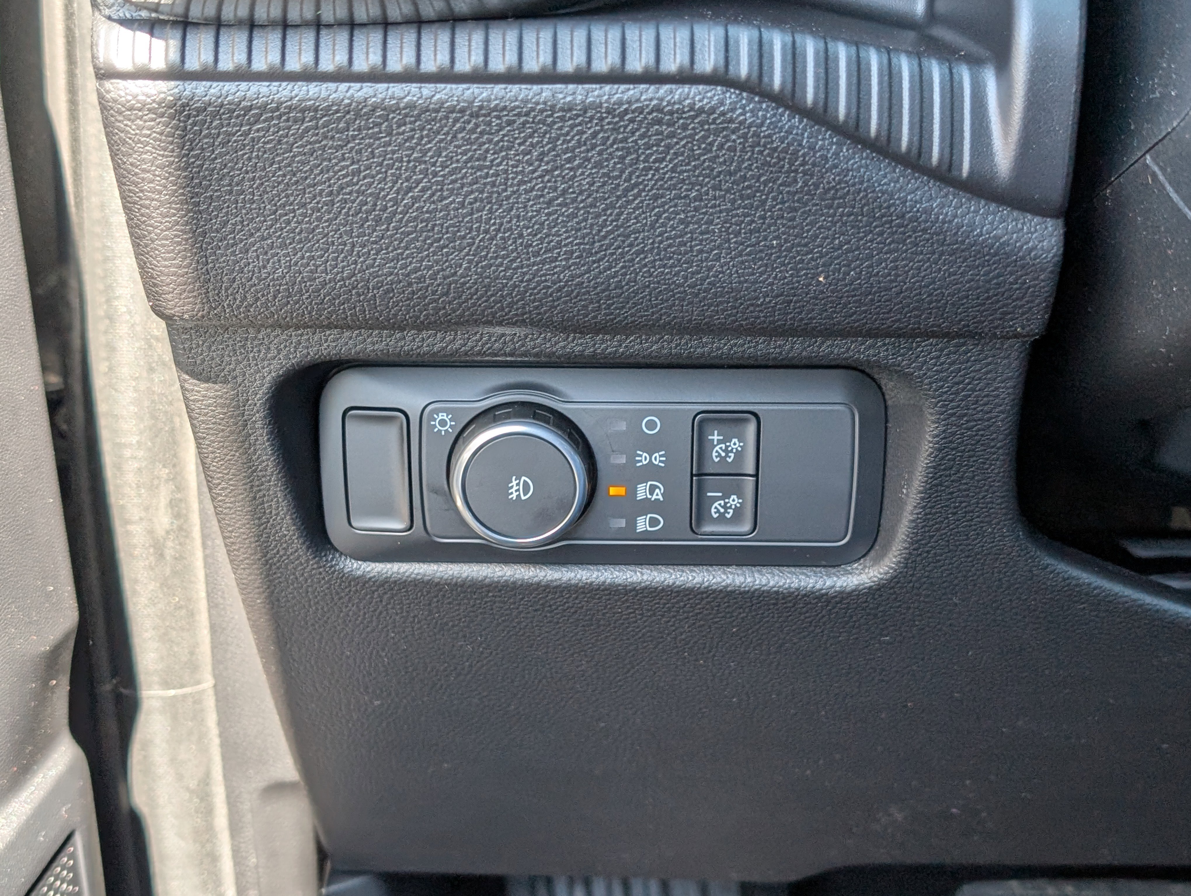 New 2026 Ford Ranger XLT w/ Equipment Group 301A High image 16
