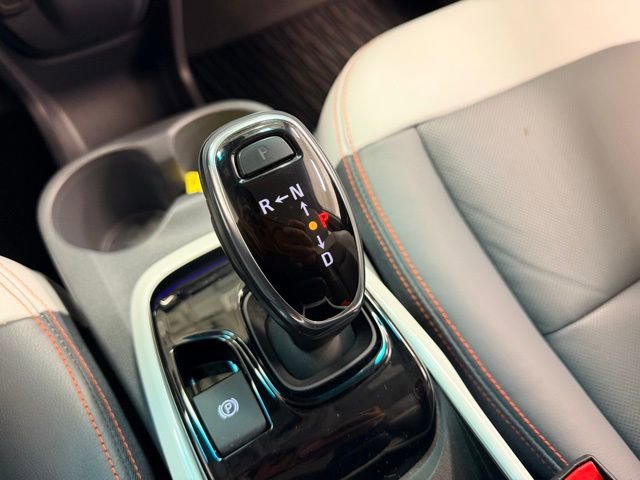 Certified 2019 Chevrolet Bolt Premier w/ Infotainment Package image 17