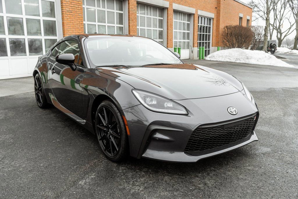 Used 2023 Toyota GR86 Premium w/ ALL Weather Mat Package (TMS) image 5