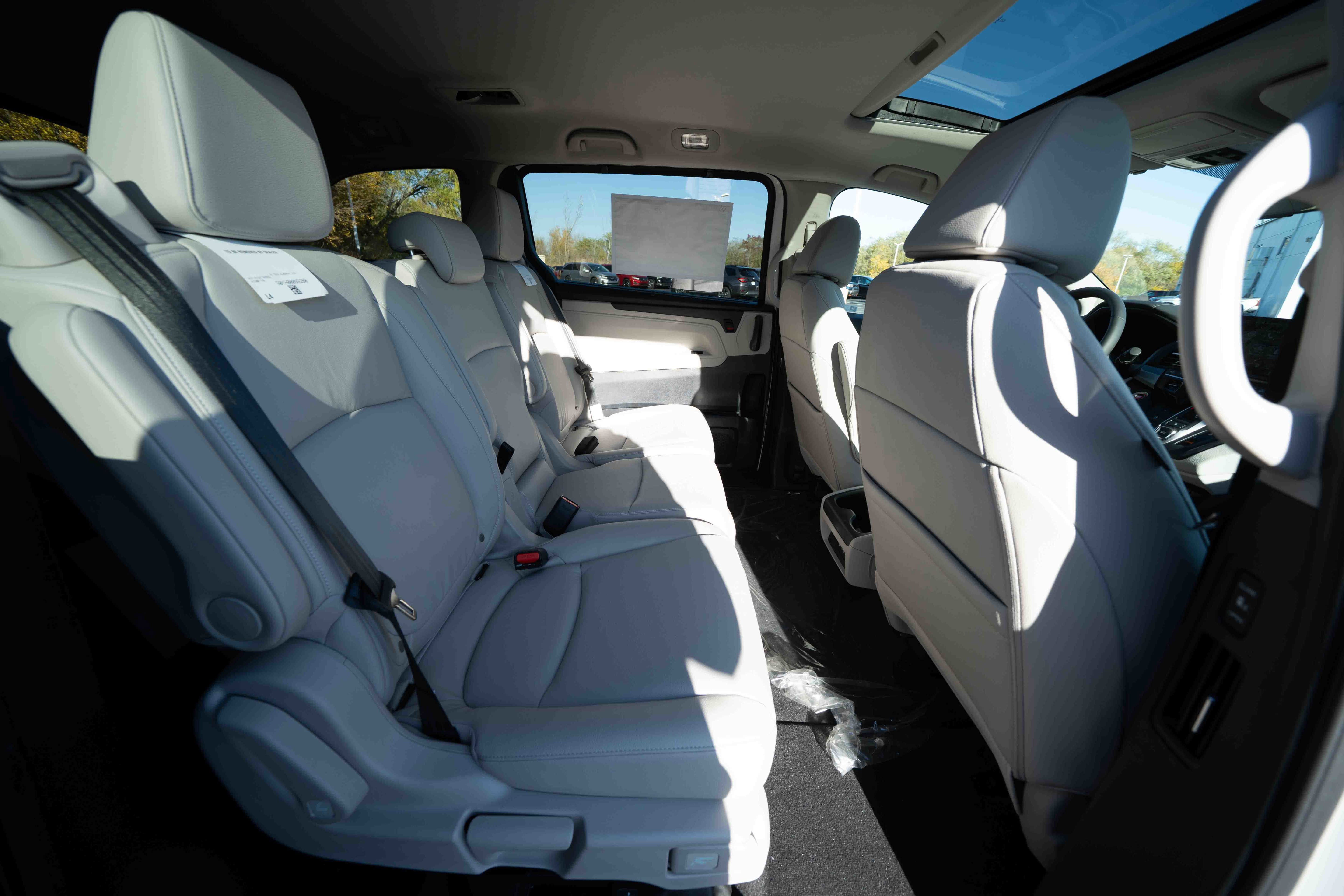 New 2026 Honda Odyssey EX-L image 25