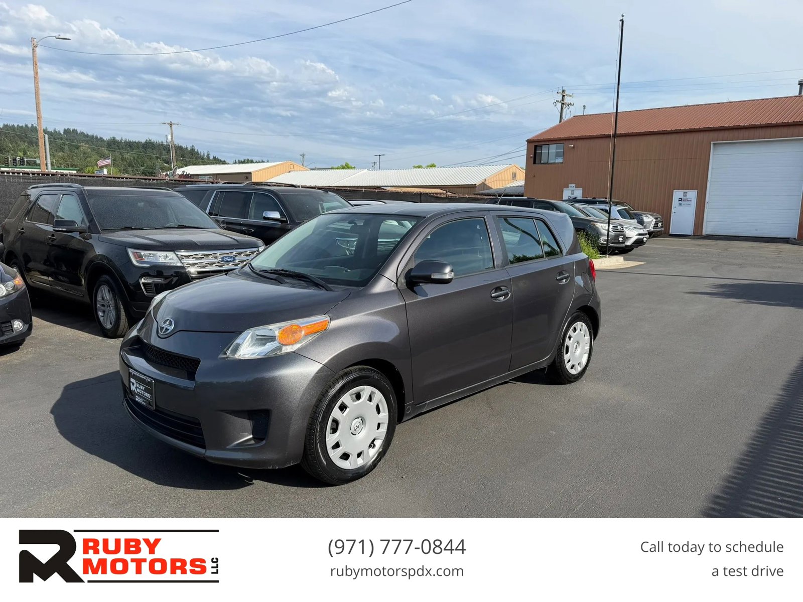 Used 2012 Scion xD FWD image 1