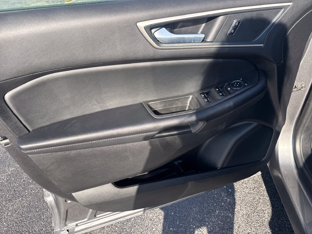 Used 2024 Ford Edge SEL w/ Convenience Package AWD/4WD image 27