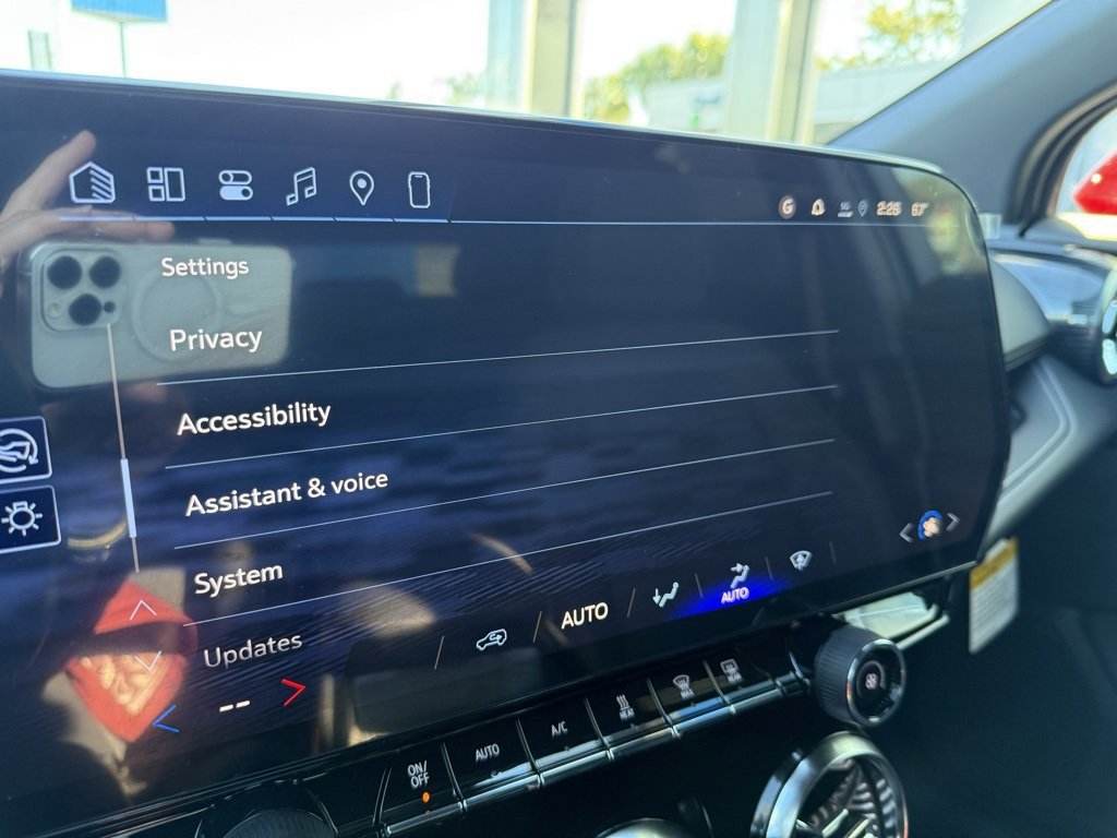 New 2026 Chevrolet Blazer EV LT w/ LPO, Blackout Package FWD image 28