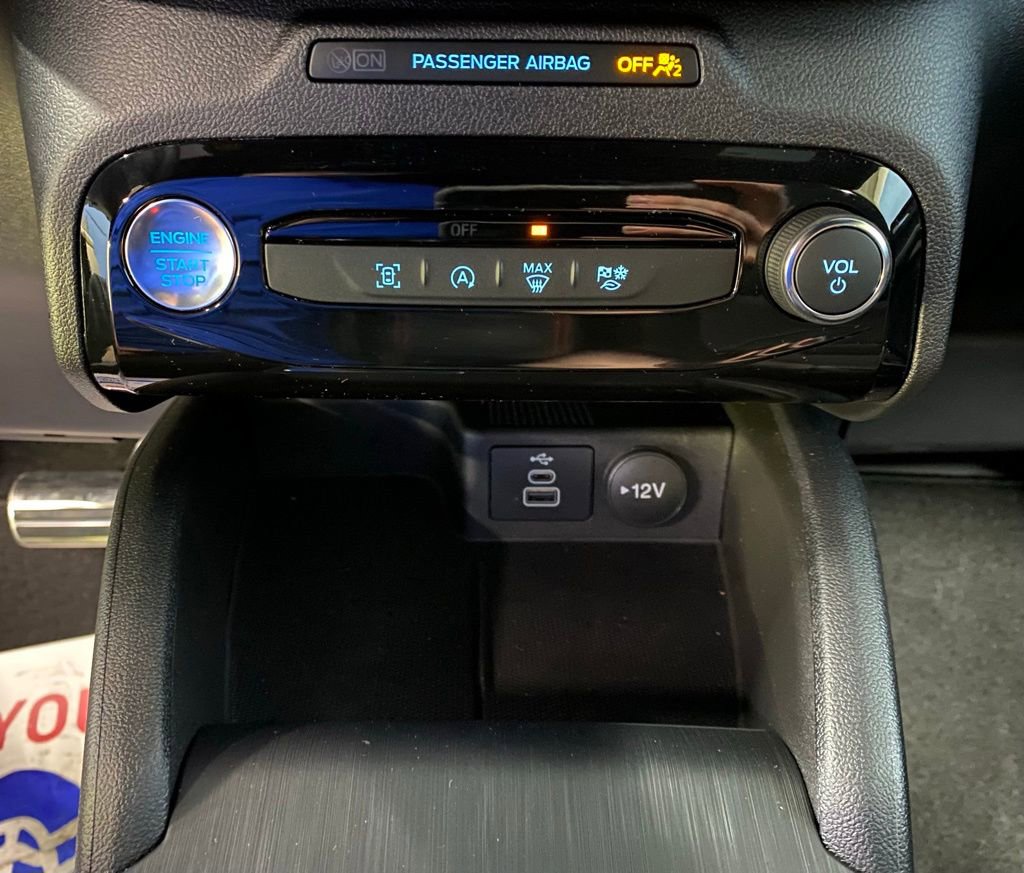 Used 2024 Ford Escape ST-Line w/ Tech Pack #1 image 28