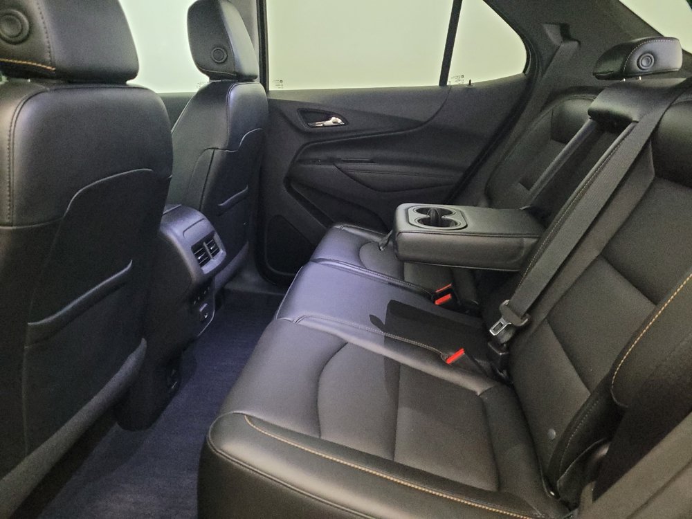 Used 2020 Chevrolet Equinox Premier AWD/4WD image 18